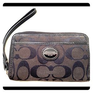 Authentic Coach Wristlet